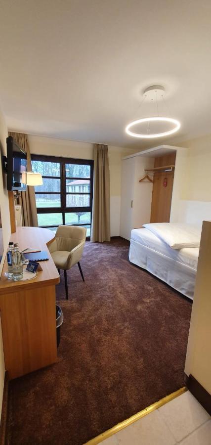 Hotel Kim Im Park 3*
