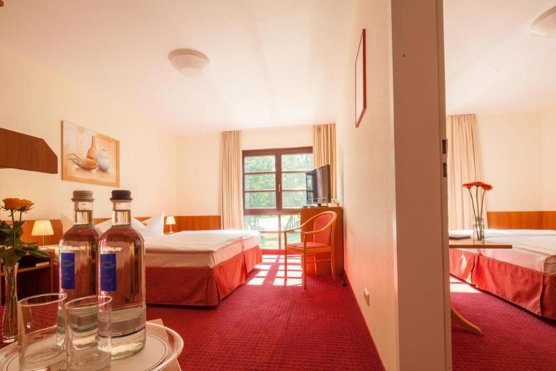 Hotel Kim Im Park 3*
