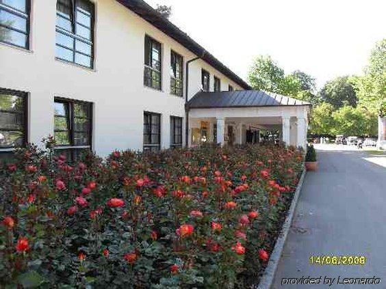 Hotel Kim Im Park 3*